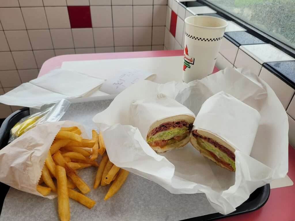 Connal’s Burgers Salads & Subs photo 5